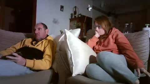 LOLA HUESO y ERIC online show from 11/14/25, 10:07