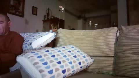 LOLA HUESO y ERIC online show from 01/11/26, 04:01