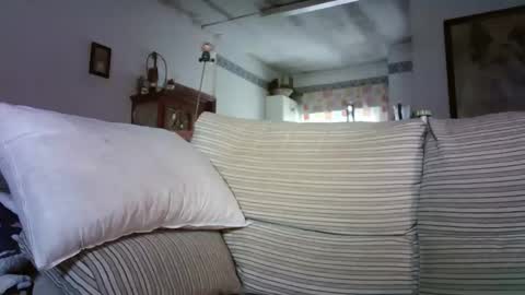 LOLA HUESO y ERIC online show from 01/13/26, 09:25