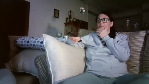 Snapshot of lolahueso chatting on 01/16/26, 04:22 LOLA HUESO y ERIC online show from 01/16/26, 04:22