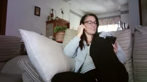 Snapshot of lolahueso chatting on 02/03/26, 09:36 LOLA HUESO y ERIC online show from 02/03/26, 09:36