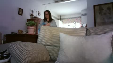 Snapshot of lolahueso chatting on 02/15/26, 10:14 LOLA HUESO y ERIC online show from 02/15/26, 10:14