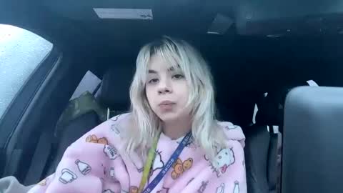 Snapshot of lolalixx6969 chatting on 12/30/24, 04:40 Lola Lixx online show from 12/30/24, 04:40