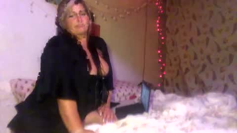 Lola Mae online show from 07/14/26, 06:07