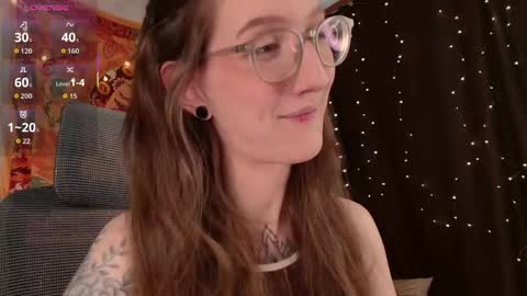 lolami_ online show from 05/01/26, 07:02