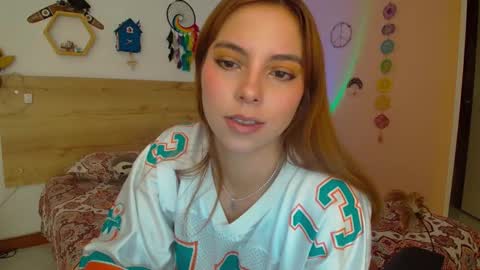 Lola doll online show from 11/26/25, 02:29