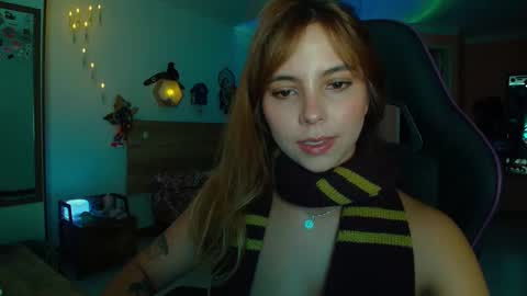 Lola doll online show from 11/29/25, 08:23