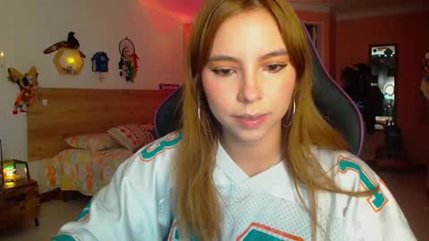 Lola doll online show from 12/20/25, 08:05