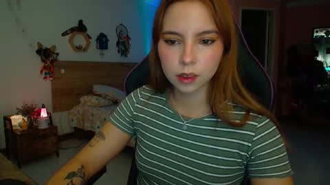 Snapshot of lolaverse chatting on 01/18/26, 08:56 Lola doll online show from 01/18/26, 08:56