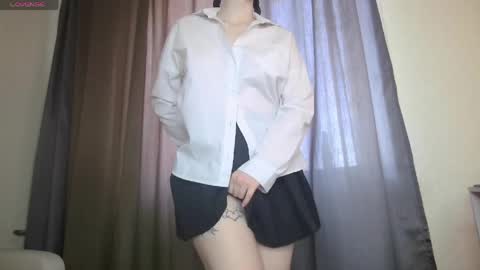 Lola online show from 04/23/26, 06:36