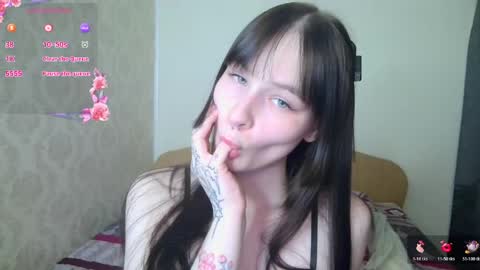 Lola online show from 05/28/26, 07:33