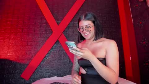 Lola online show from 01/06/26, 11:47