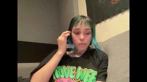 Snapshot of lole6913 chatting on 03/27/26, 04:51 lole online show from 03/27/26, 04:51