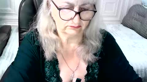 LolkaAlyss online show from 06/09/26, 06:25