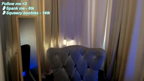 Lolla online show from 09/19/25, 07:43