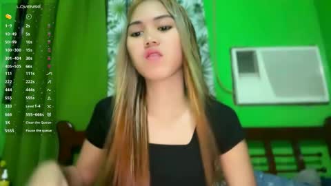 Pretty Janne 3 online show from 04/07/26, 10:15