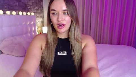 Victoria online show from 11/21/25, 05:44