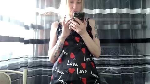 Lisa online show from 10/01/25, 05:57