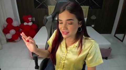 lolly18_ online show from 02/26/25, 12:03