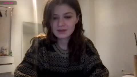Snapshot of lolly__pop__ chatting on 06/16/26, 09:34 Lolly online show from 06/16/26, 09:34