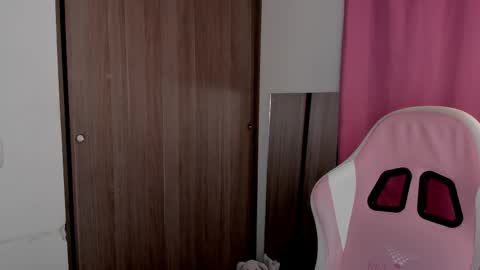 Lolly  online show from 09/14/25, 02:33