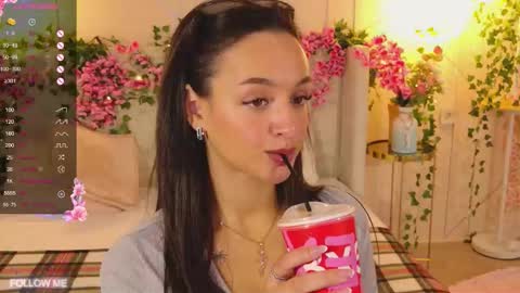 Lolly online show from 10/14/25, 05:08