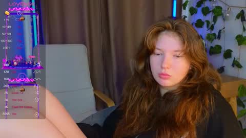 Mona online show from 09/27/25, 07:24