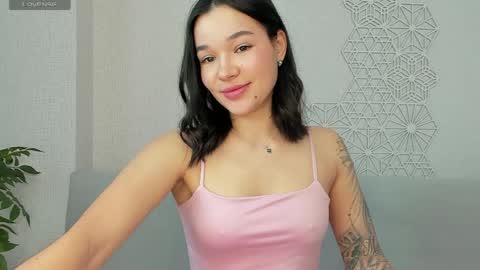 Snapshot of lolly_turner chatting on 04/06/26, 04:32 lolly_turner online show from 04/06/26, 04:32