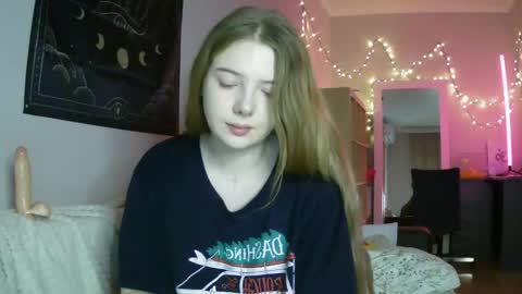 Lilly online show from 12/26/24, 04:14