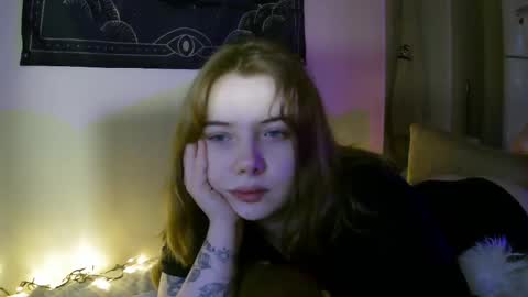 Lilly online show from 02/11/25, 02:24