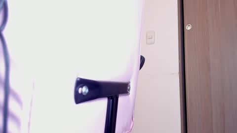 Lolly online show from 02/12/25, 04:33