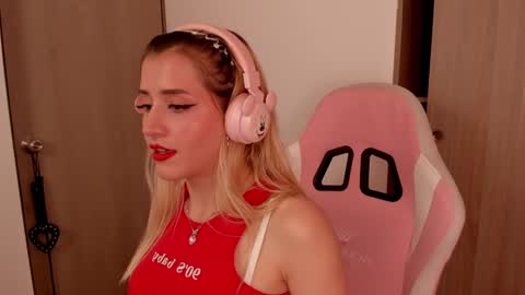 Lolly online show from 02/18/25, 12:04