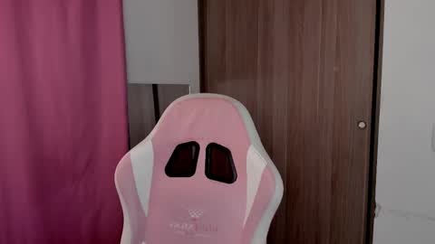 Lolly online show from 09/14/25, 02:33