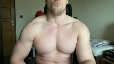 www    almost 150 videos for only 10month  instagram lolmaster32CB online show from 02/06/25, 03:09