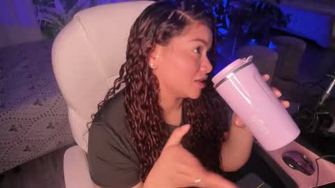 loly_marce online show from 03/16/26, 08:57