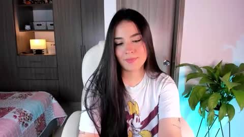 Sarah online show from 01/12/26, 04:29