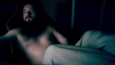 london_man1988 online show from 01/06/25, 09:43