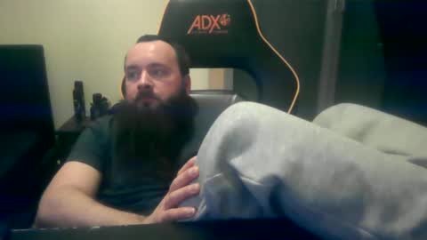 london_man1988 online show from 02/09/25, 06:16