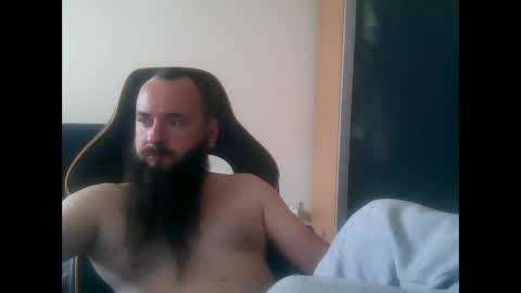 Snapshot of london_man1988 chatting on 04/09/26, 10:31 london_man1988 online show from 04/09/26, 10:31