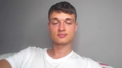 london_tomy online show from 03/08/26, 02:04