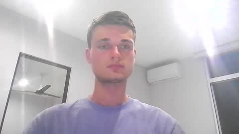 london_tomy online show from 03/22/26, 02:26