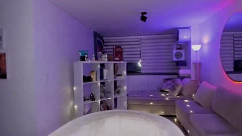 SABRINA online show from 12/27/24, 02:14