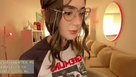 SABRINA online show from 03/08/25, 07:53