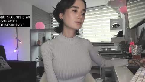 SABRINA online show from 11/08/25, 06:18