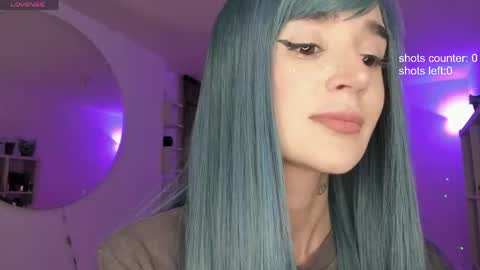 Snapshot of lonelly_lolly98 chatting on 05/26/26, 03:02 SABRINA online show from 05/26/26, 03:02