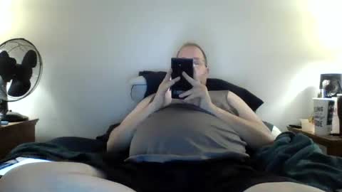Lonely Man online show from 05/15/26, 08:54
