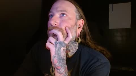 Snapshot of longhair021 chatting on 02/23/25, 11:14 longhair online show from 02/23/25, 11:14