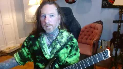 longhair online show from 12/02/25, 04:02