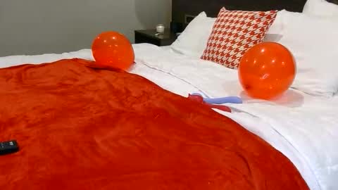 Cutenurse91 online show from 12/13/25, 11:21