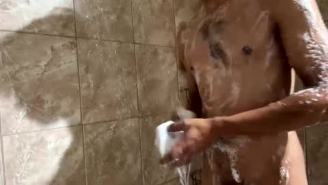 longnlatino online show from 12/01/25, 05:01